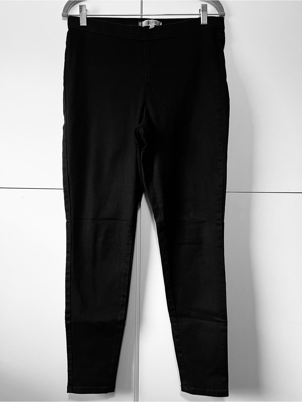 Jennifer Lopez Women’s Black Stretch Skinny Pull on Jeans